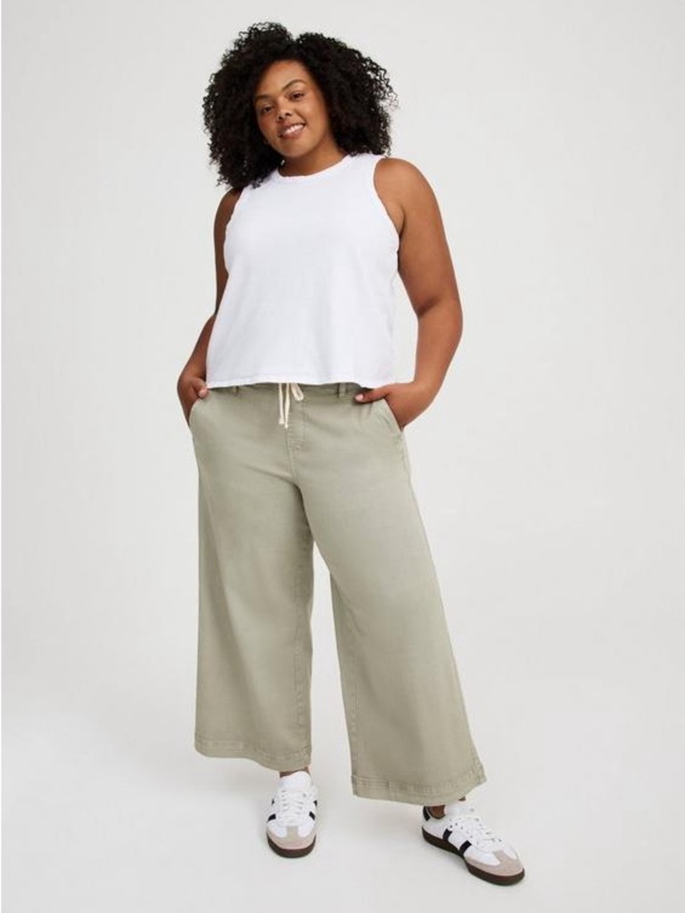 Torrid Pull-On Weekend Wide-Leg Crop Pant